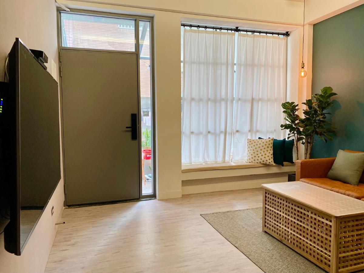 安平言寓包棟旅宿 Ian Apt Tainan Eksteriør bilde